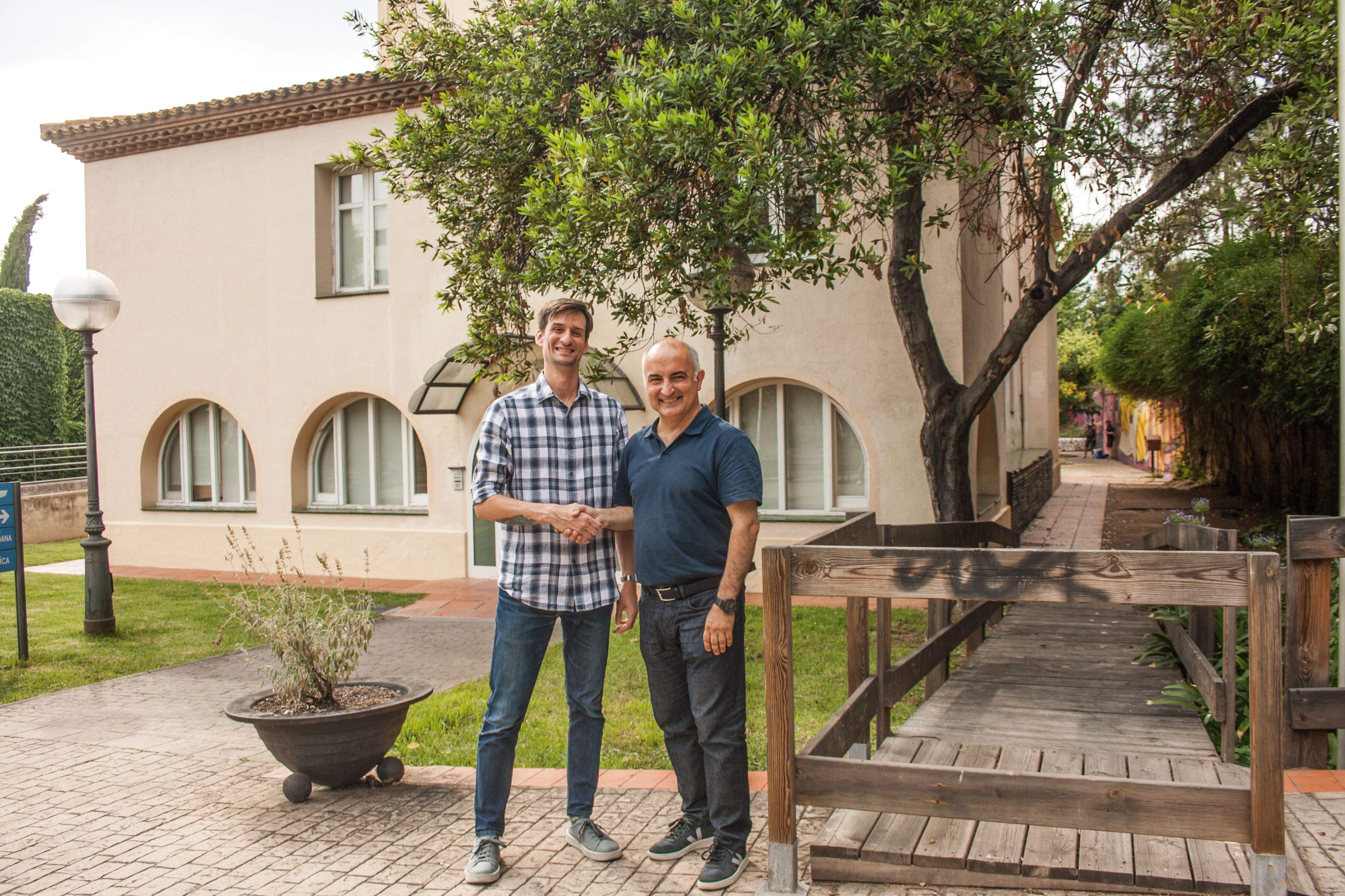 8 Pacte govern exterior OK copia