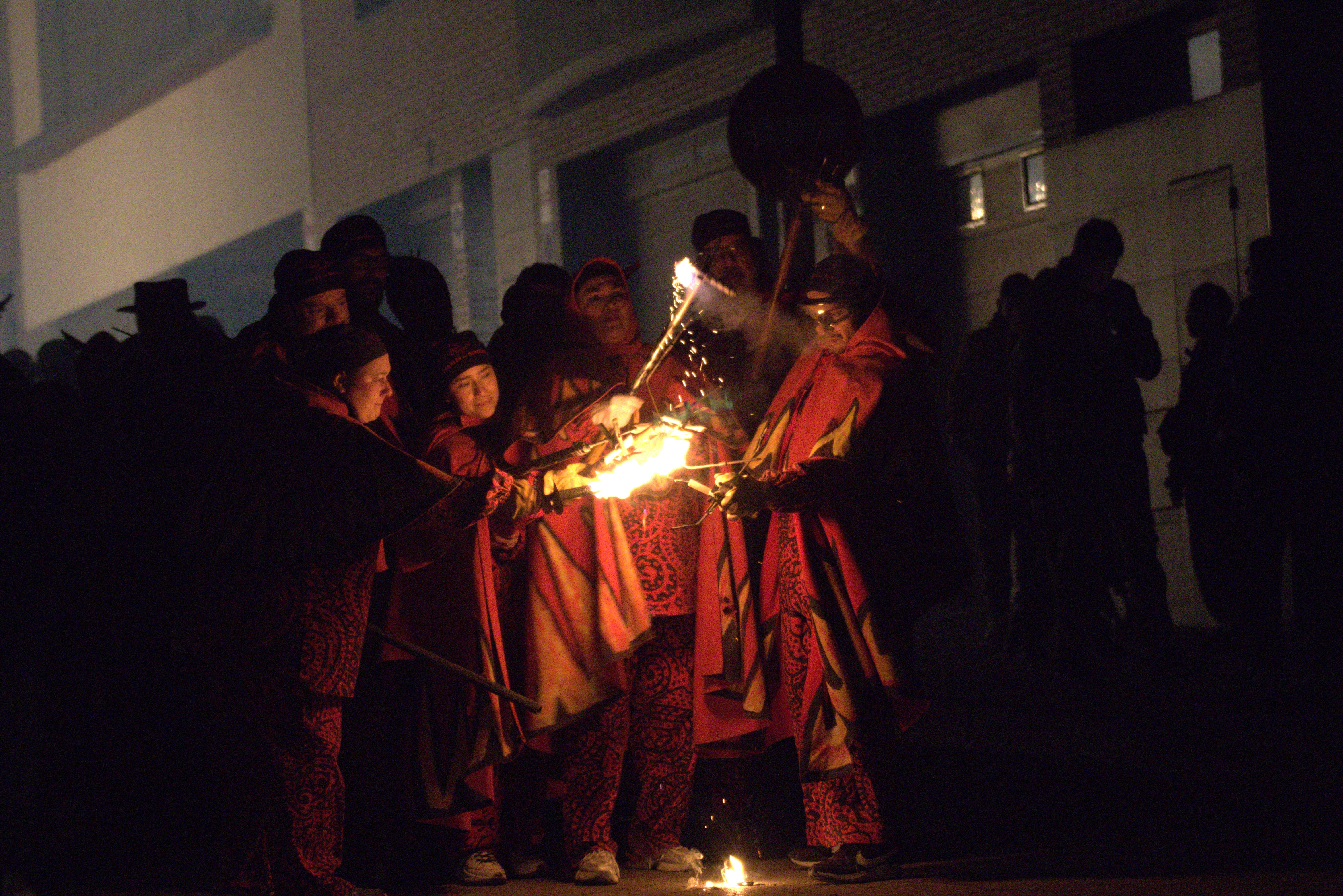 Els diables de Ripollet en el correfoc dels 30 anys de les Bruixes. FOTO Marc Mata 