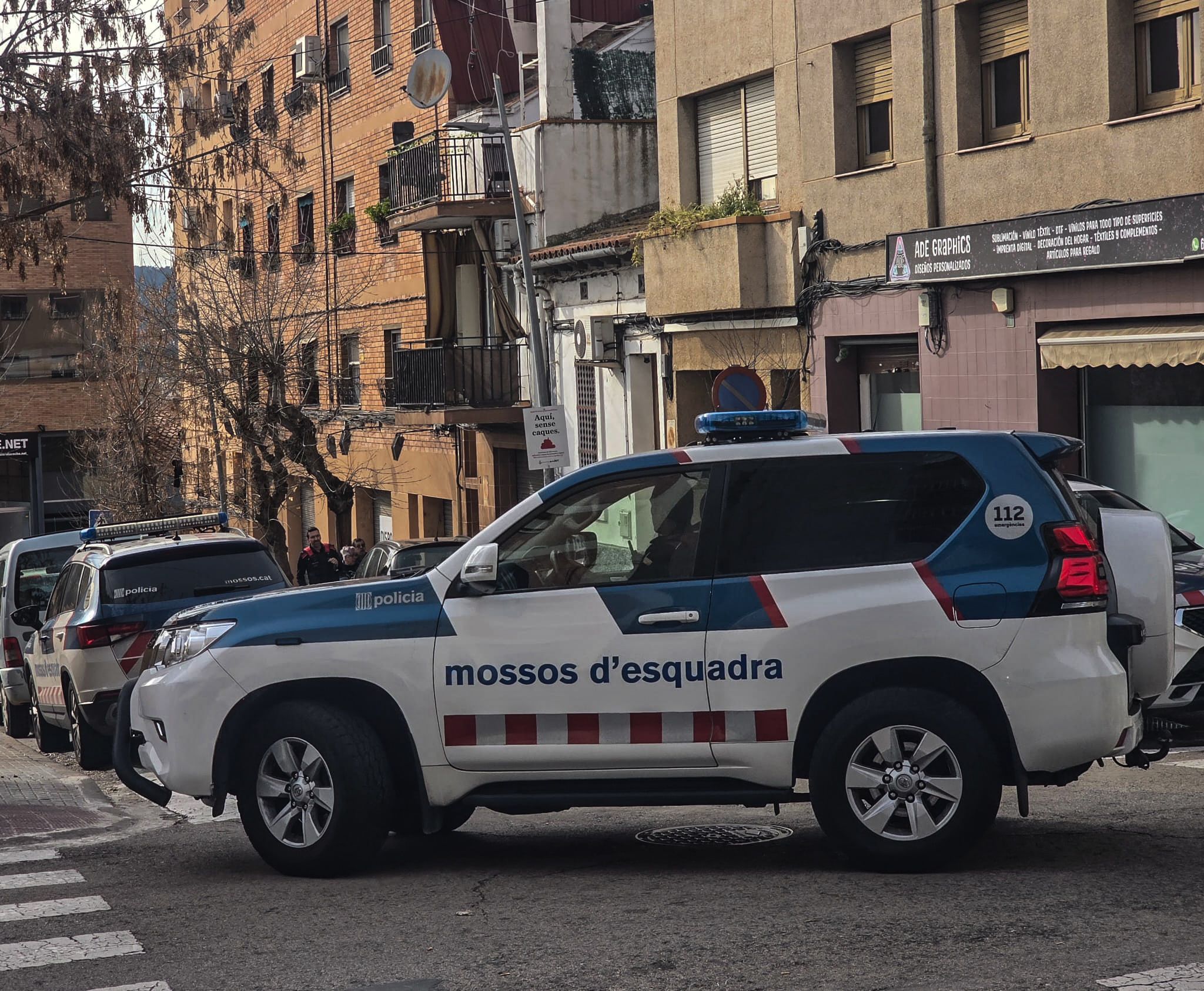 Un cotxe dels Mossos a Ripollet. FOTO: Marc Mata