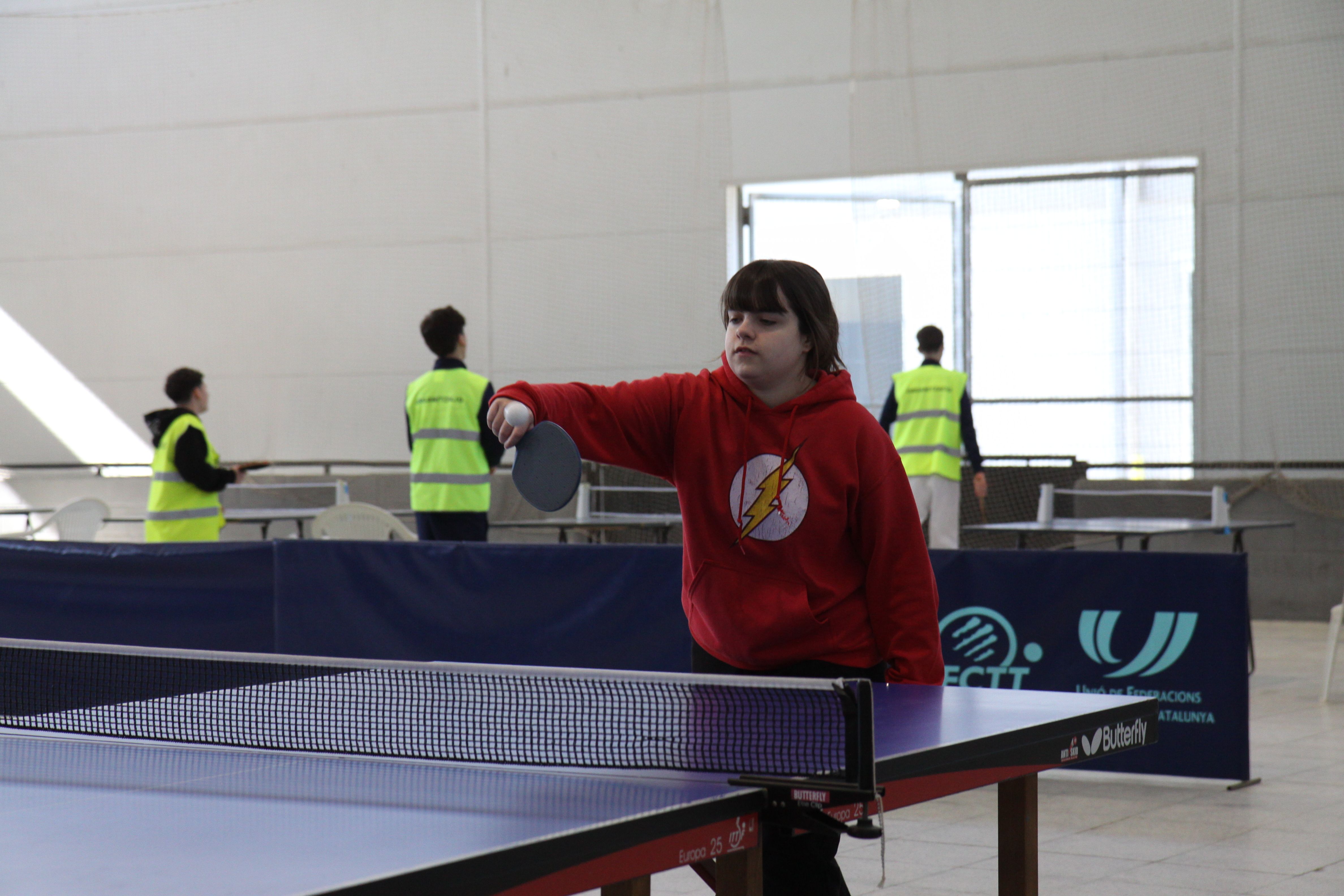 Trobada local de tenis taula escolar. Foto: Laia Jubany