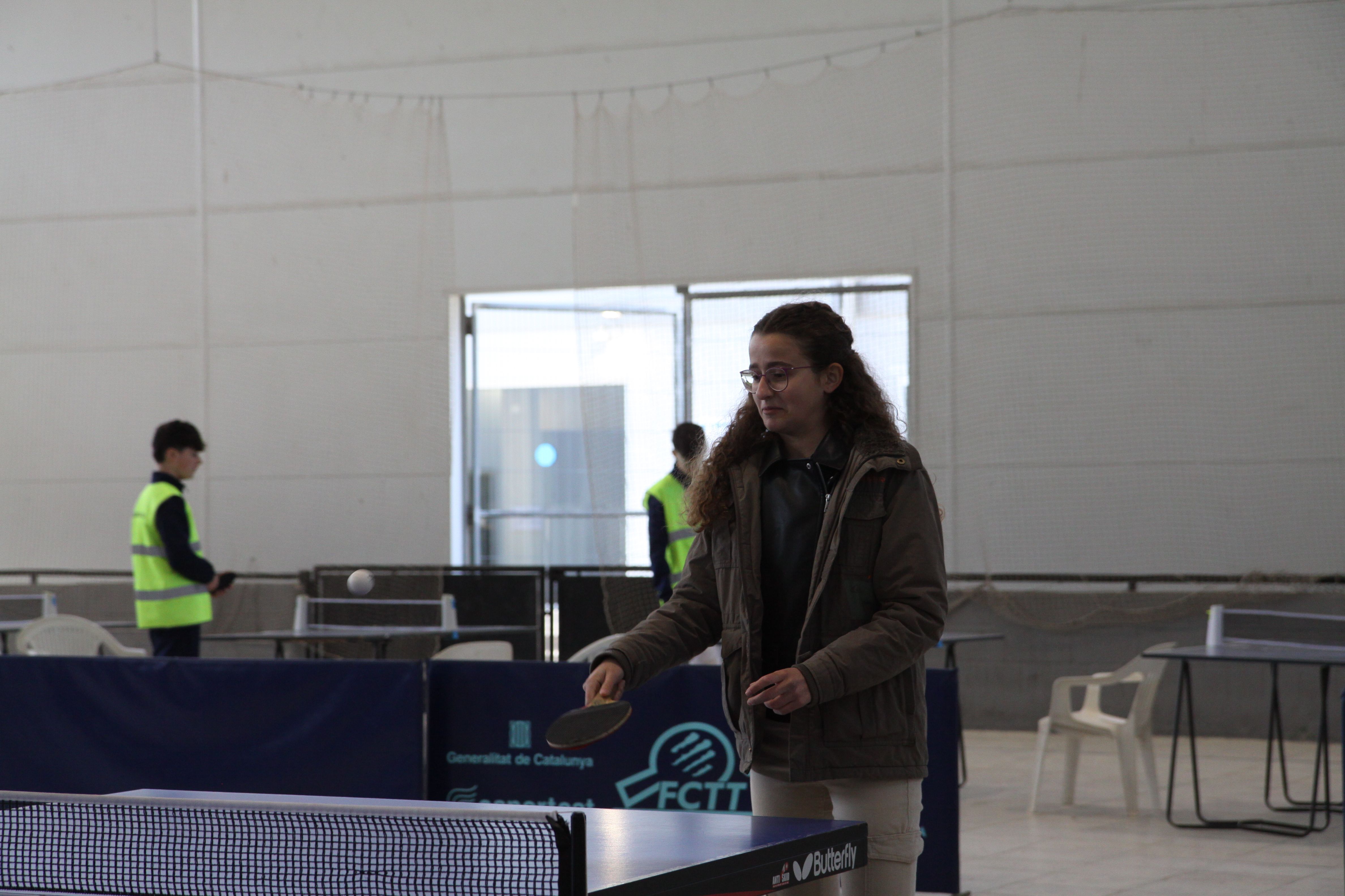 Trobada local de tenis taula escolar. Foto: Laia Jubany