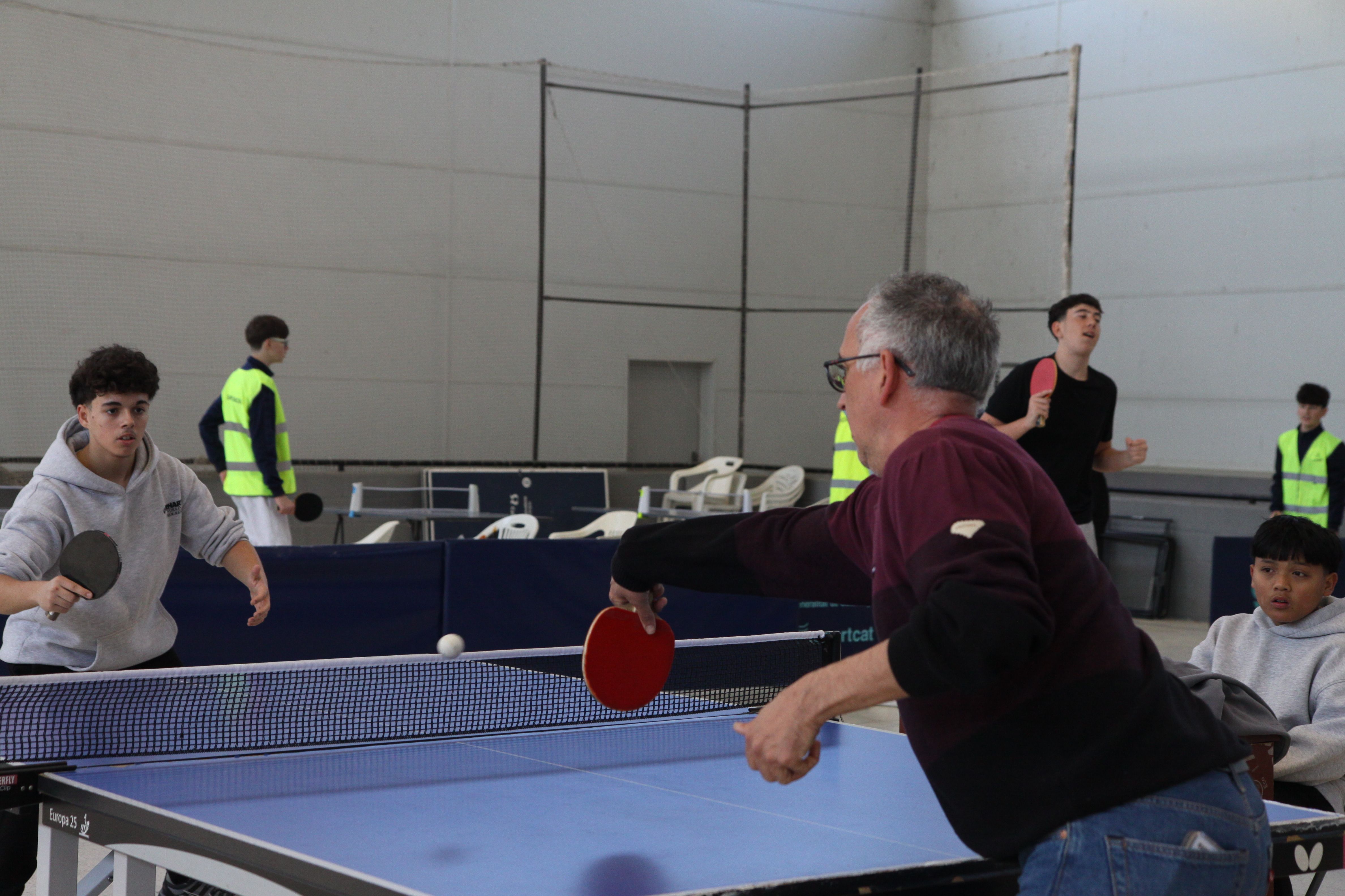 Trobada local de tenis taula escolar. Foto: Laia Jubany