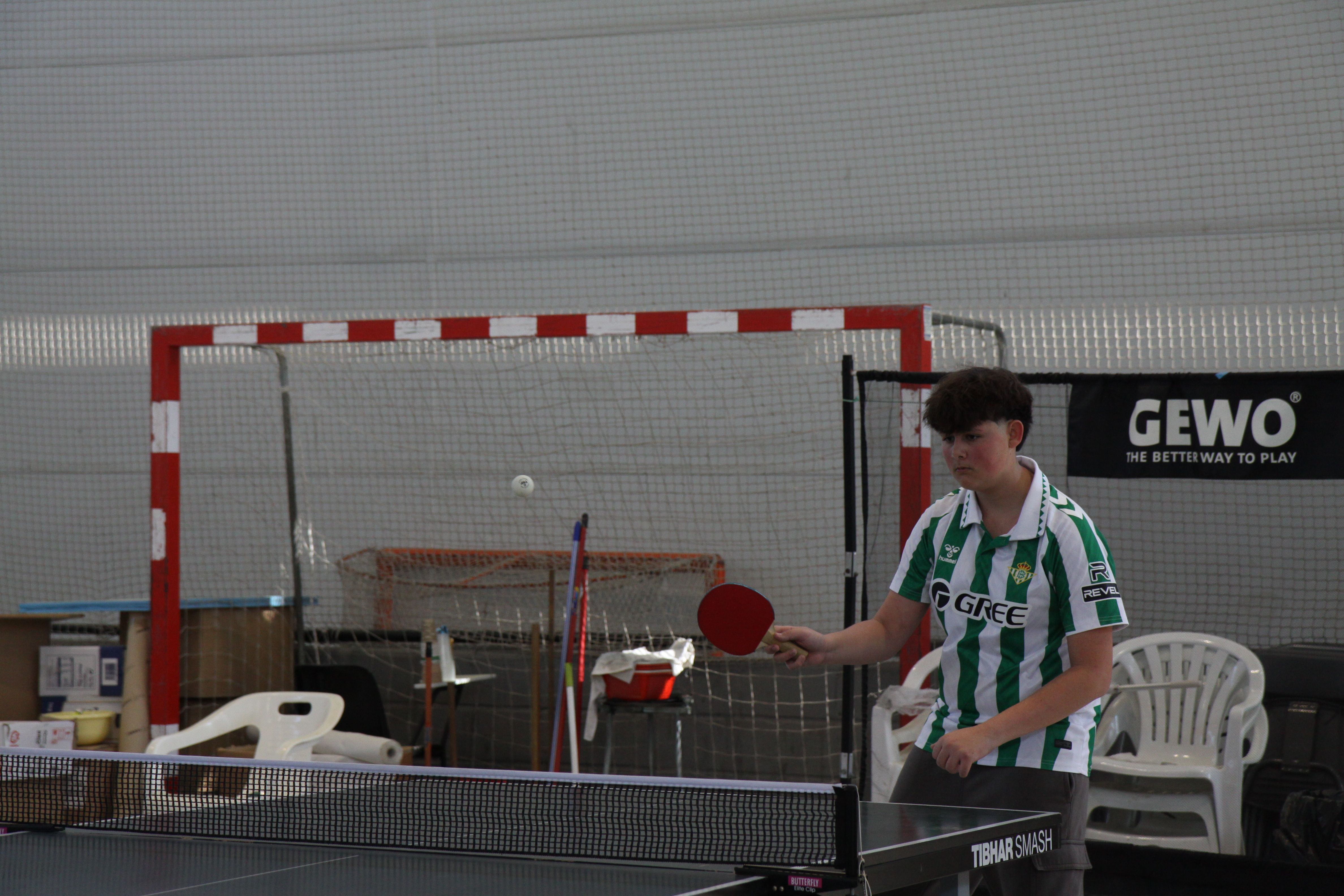 Trobada local de tenis taula escolar. Foto: Laia Jubany