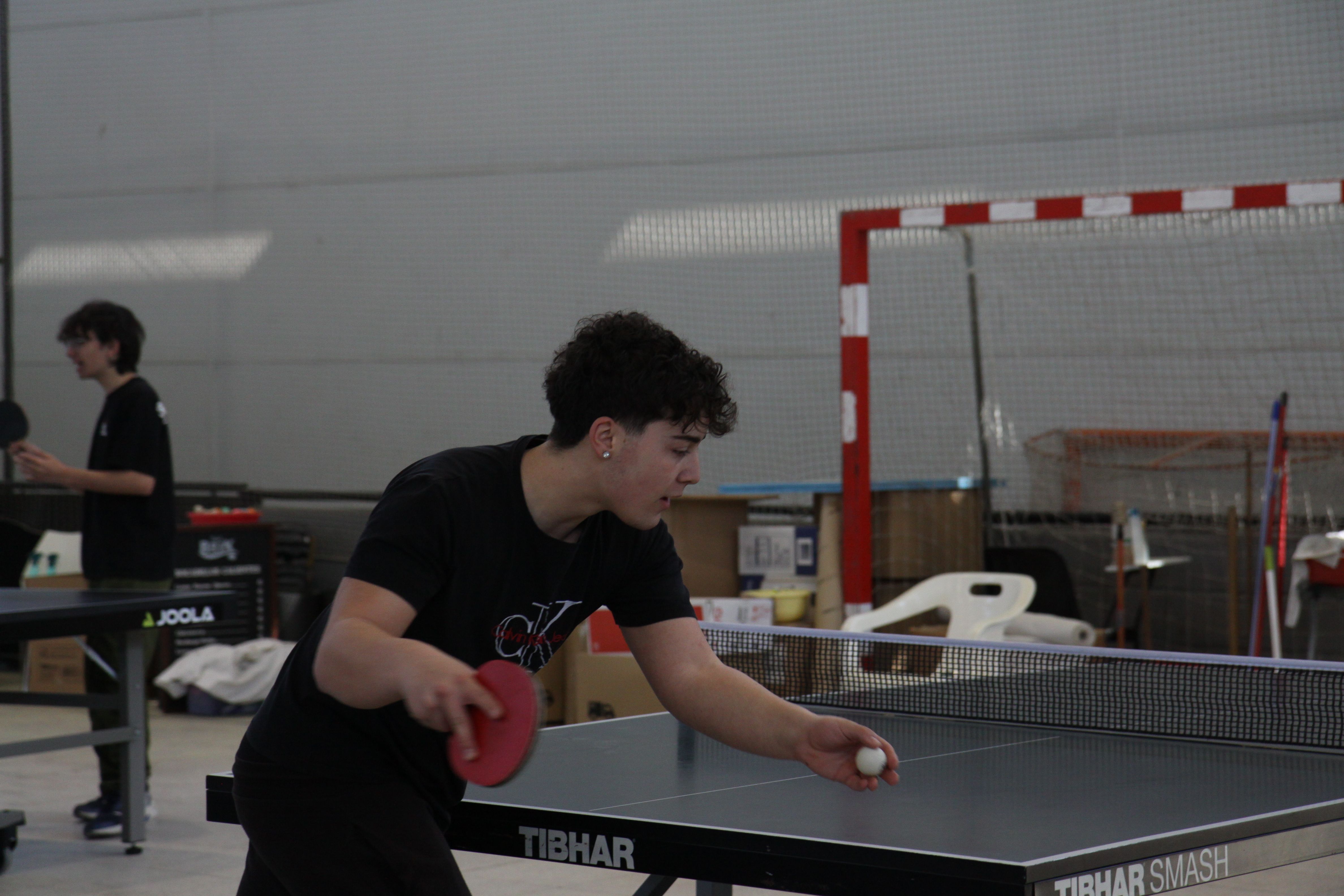 Trobada local de tenis taula escolar. Foto: Laia Jubany