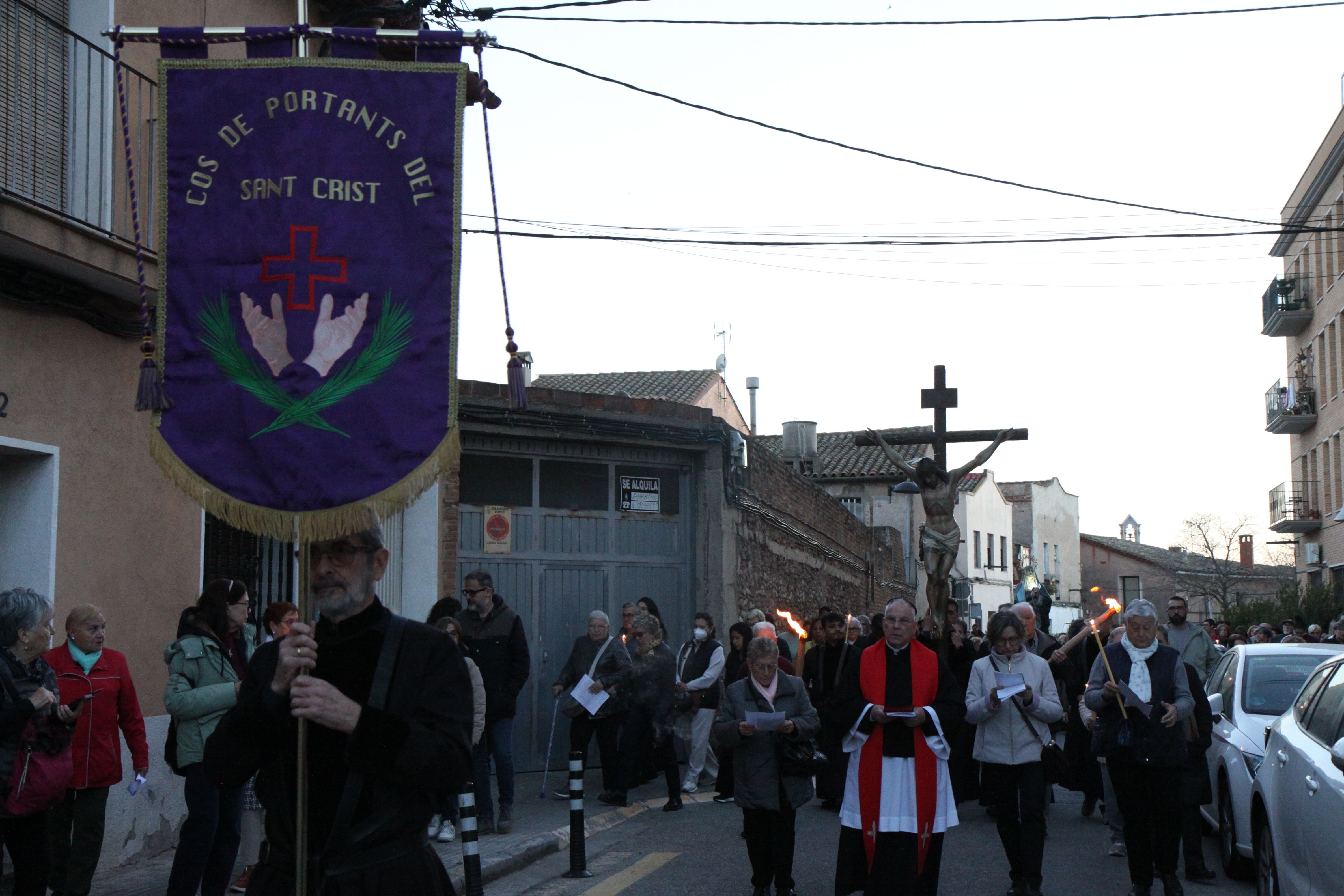 Imatges del Via Crucis de Divendres Sant. Foto: Laia Jubany