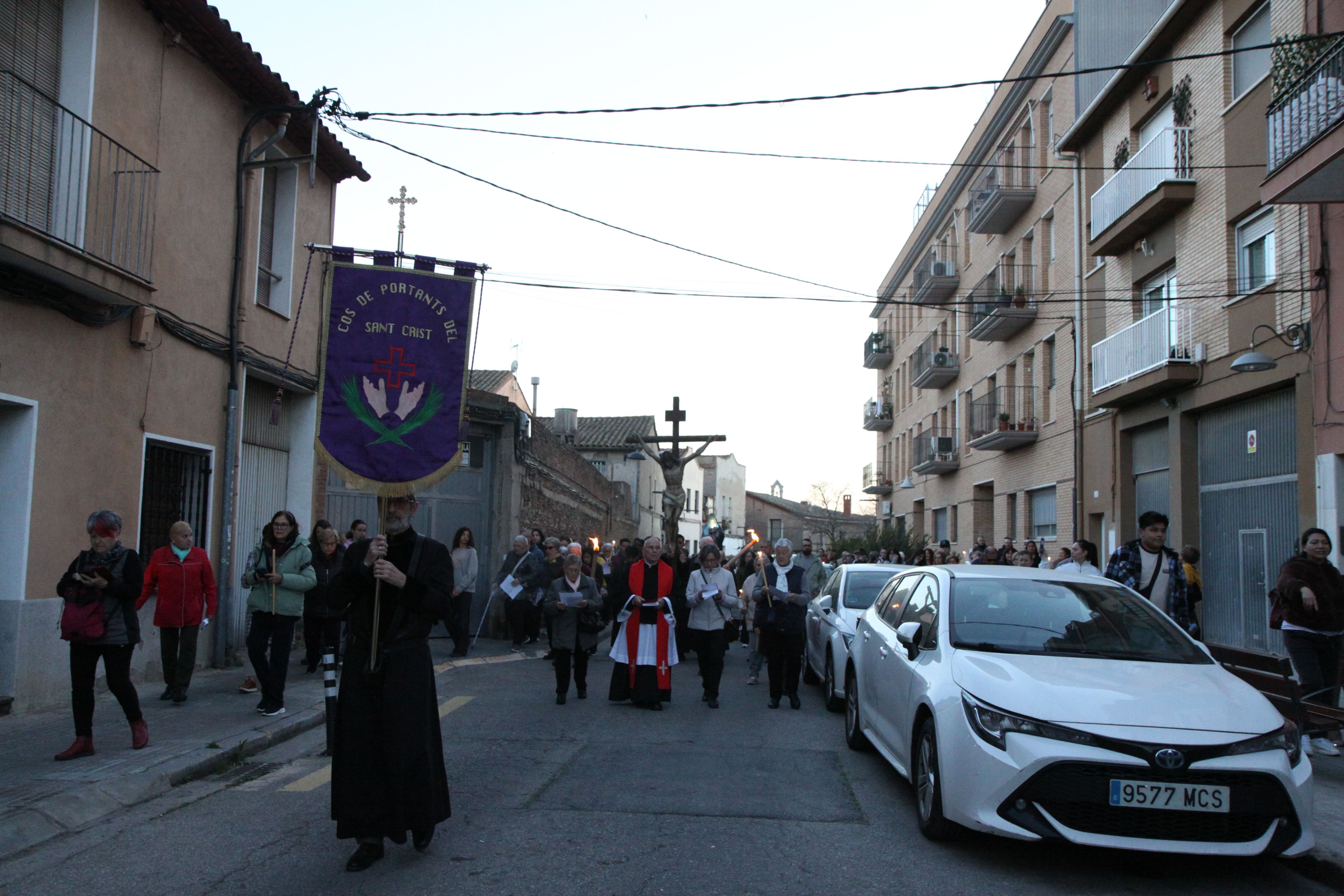 Imatges del Via Crucis de Divendres Sant. Foto: Laia Jubany