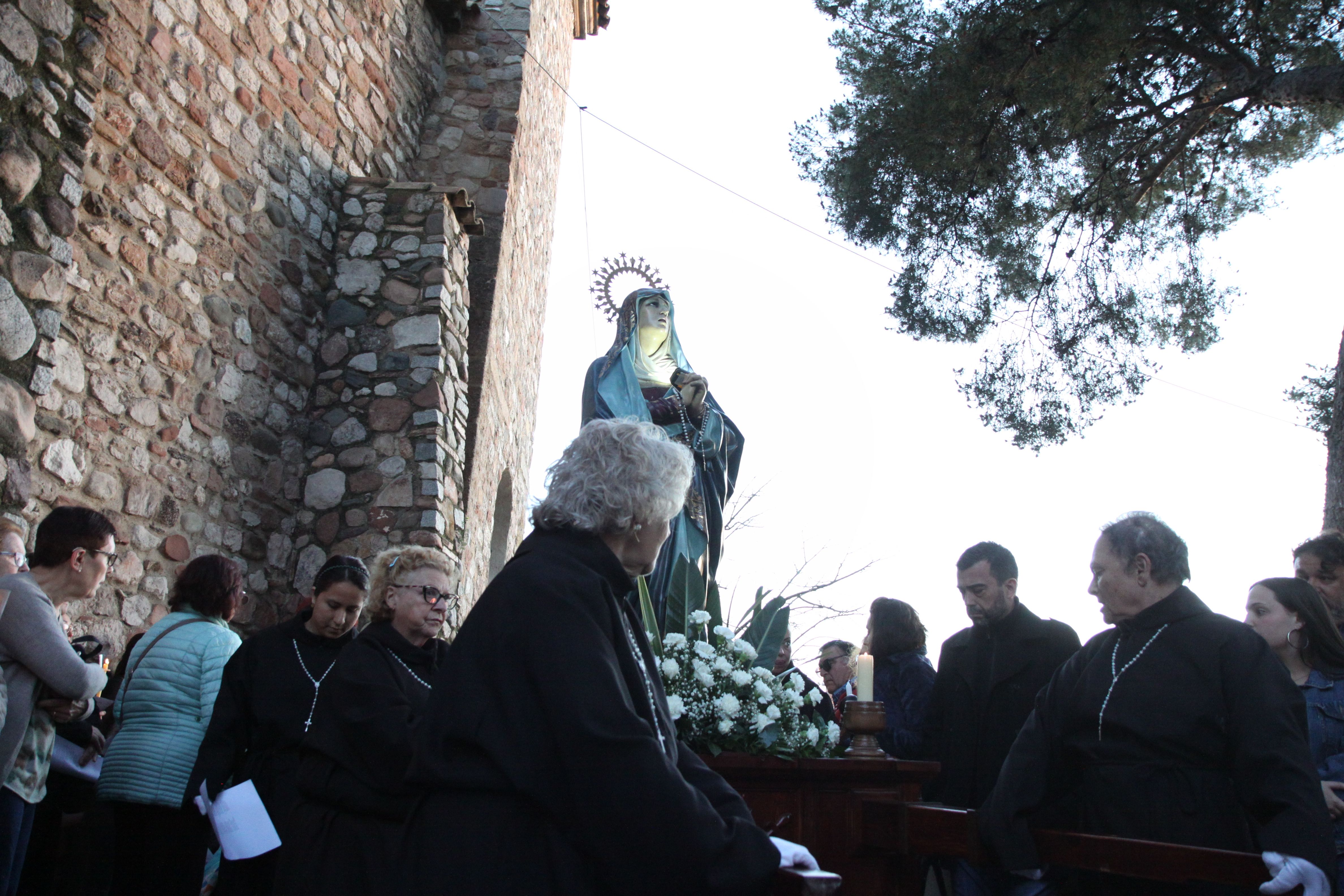 Imatges del Via Crucis de Divendres Sant. Foto: Laia Jubany