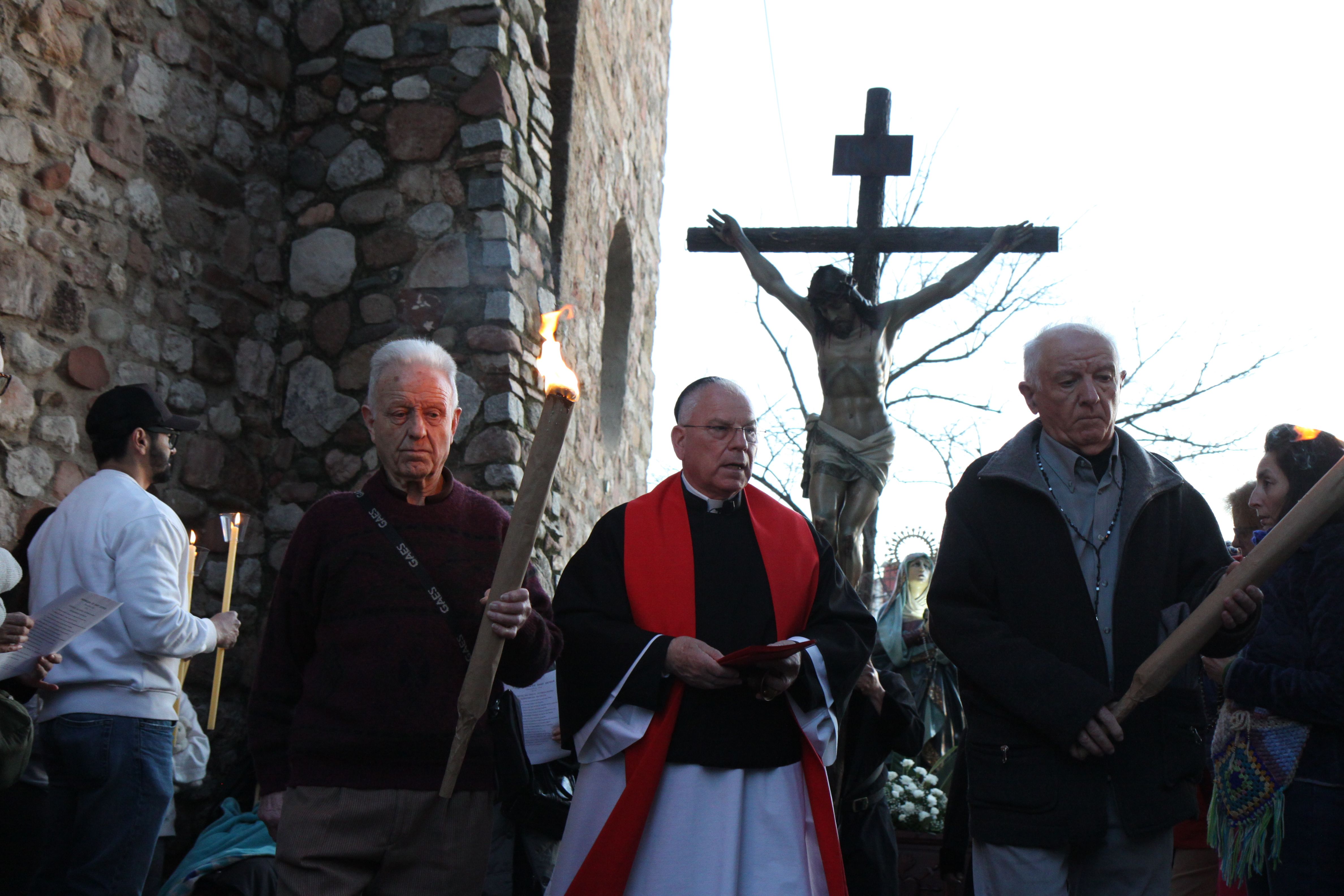Imatges del Via Crucis de Divendres Sant. Foto: Laia Jubany