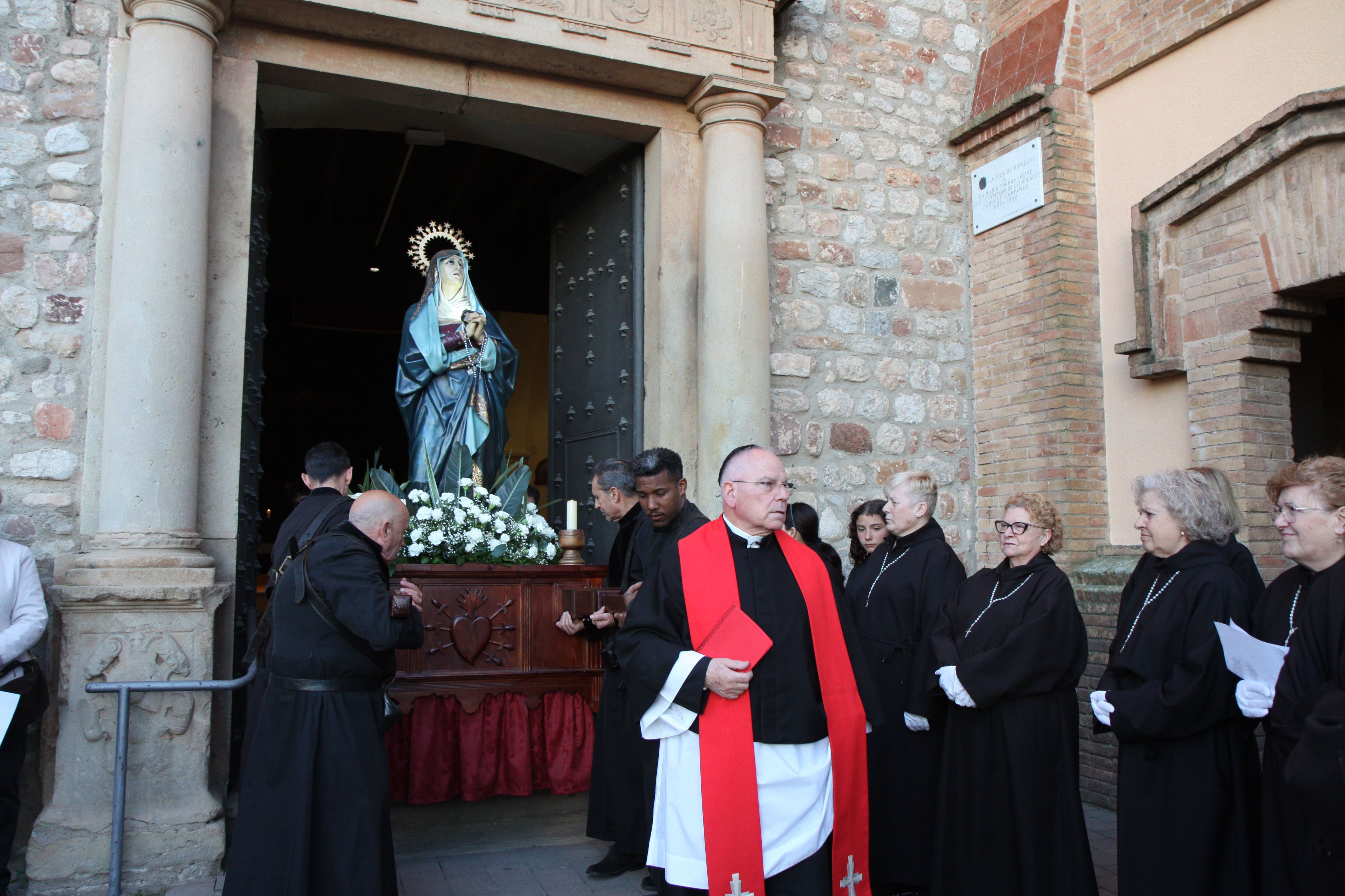 Imatges del Via Crucis de Divendres Sant. Foto: Laia Jubany