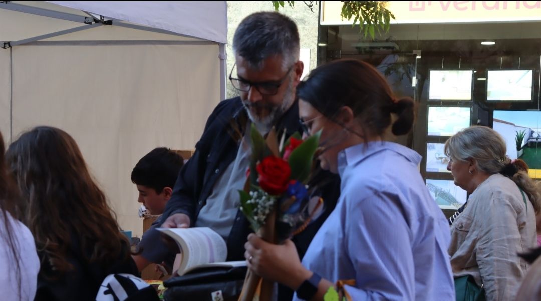 Diada de Sant Jordi a Ripollet 2025. FOTO Marc Mata 