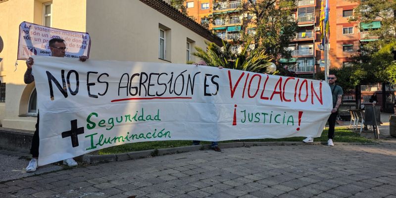 Concentració de condemna a la presumpta agressió sexual FOTO: Marc Mata 