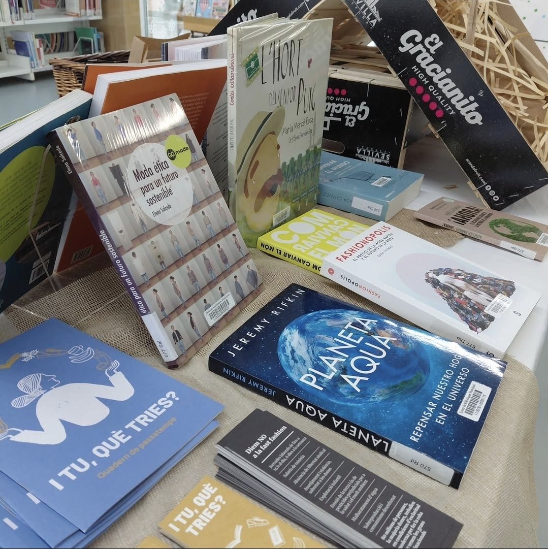 Llibres a la Biblioteca de Ripollet. FOTO: Arxiu 
