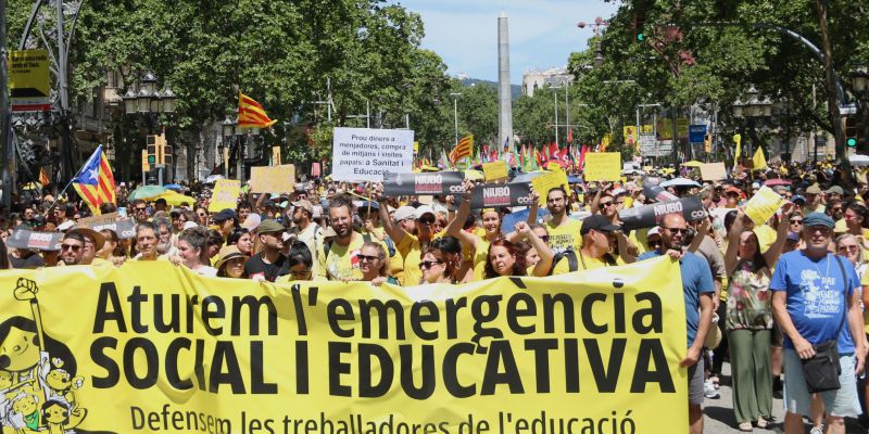 Els docents es manifesten a Barcelona. Foto: Bernat Vilaró