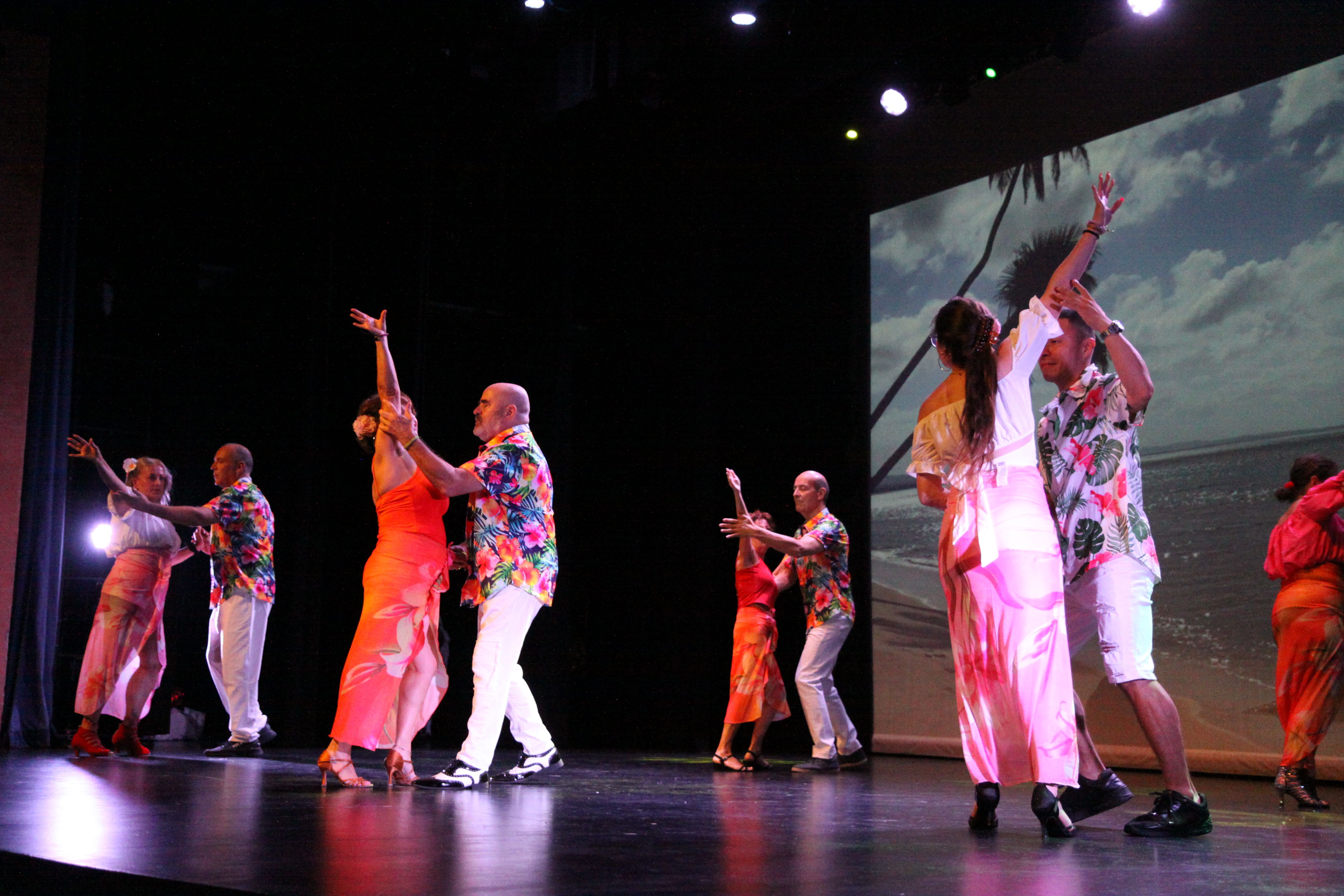 Dansa en parelles. Foto: Laia Jubany