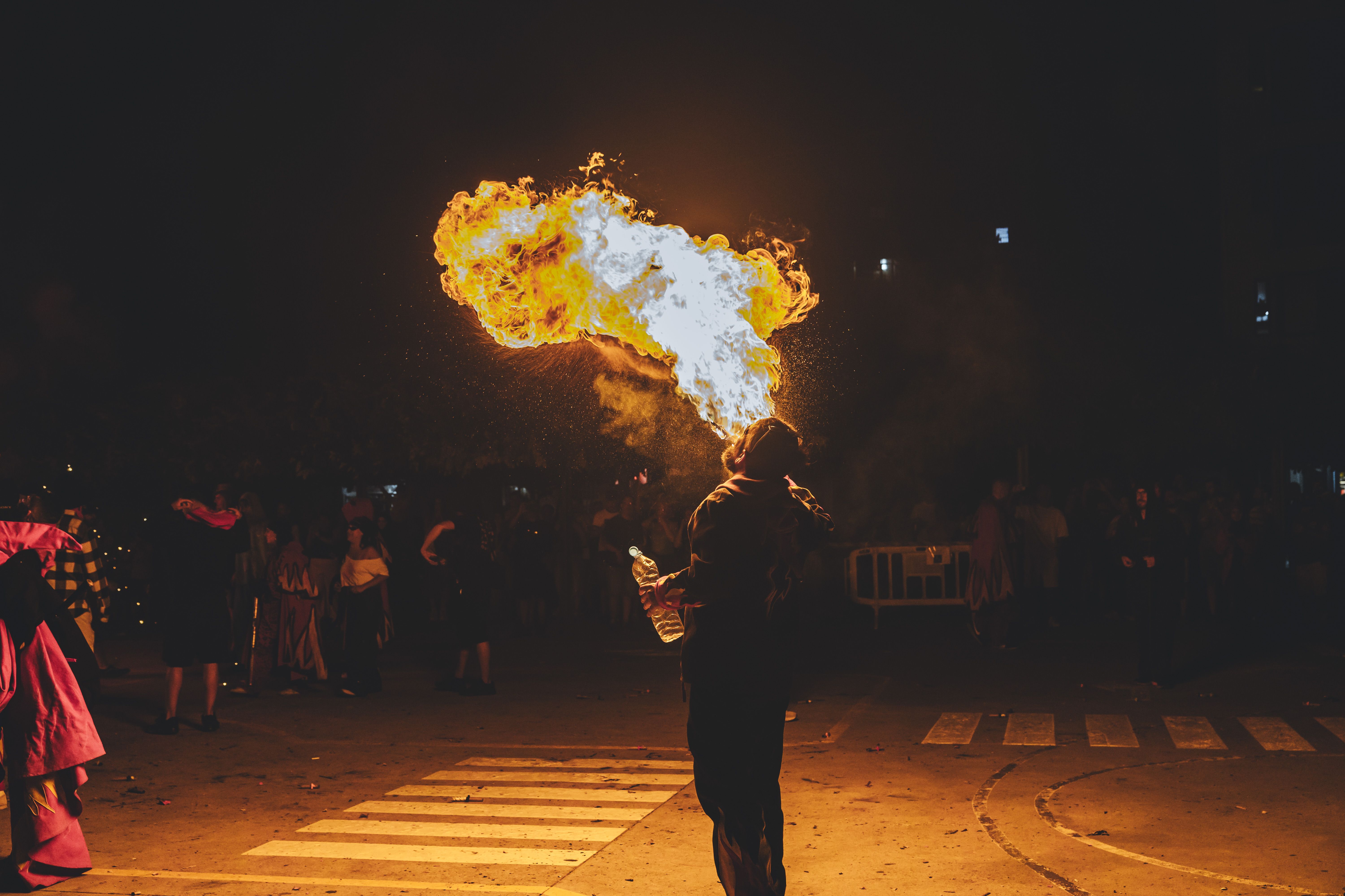 Correfoc i versots dels Diables de Ripollet. FOTO Arnau Padilla (11)