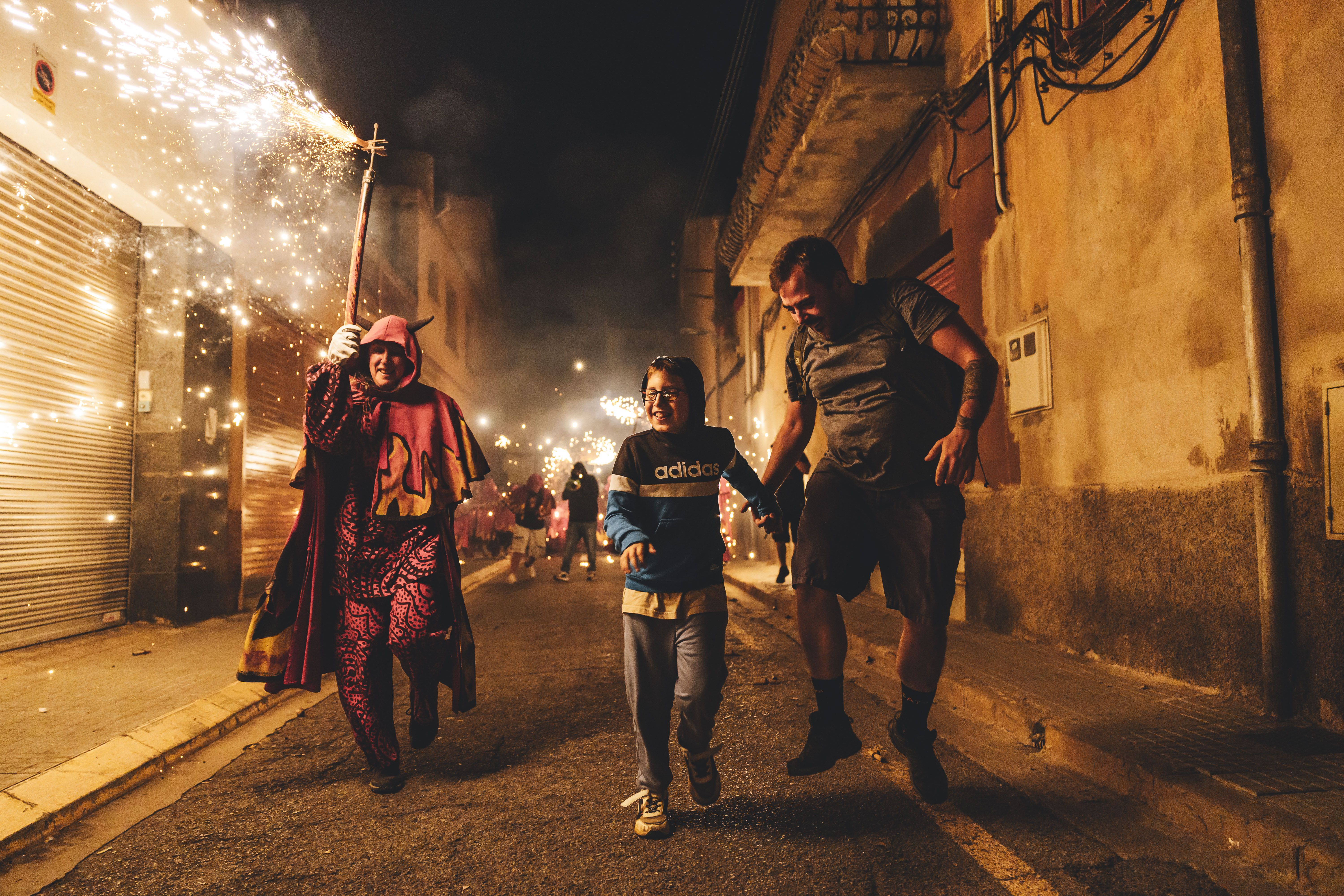 Correfoc i versots dels Diables de Ripollet. FOTO Arnau Padilla (17)