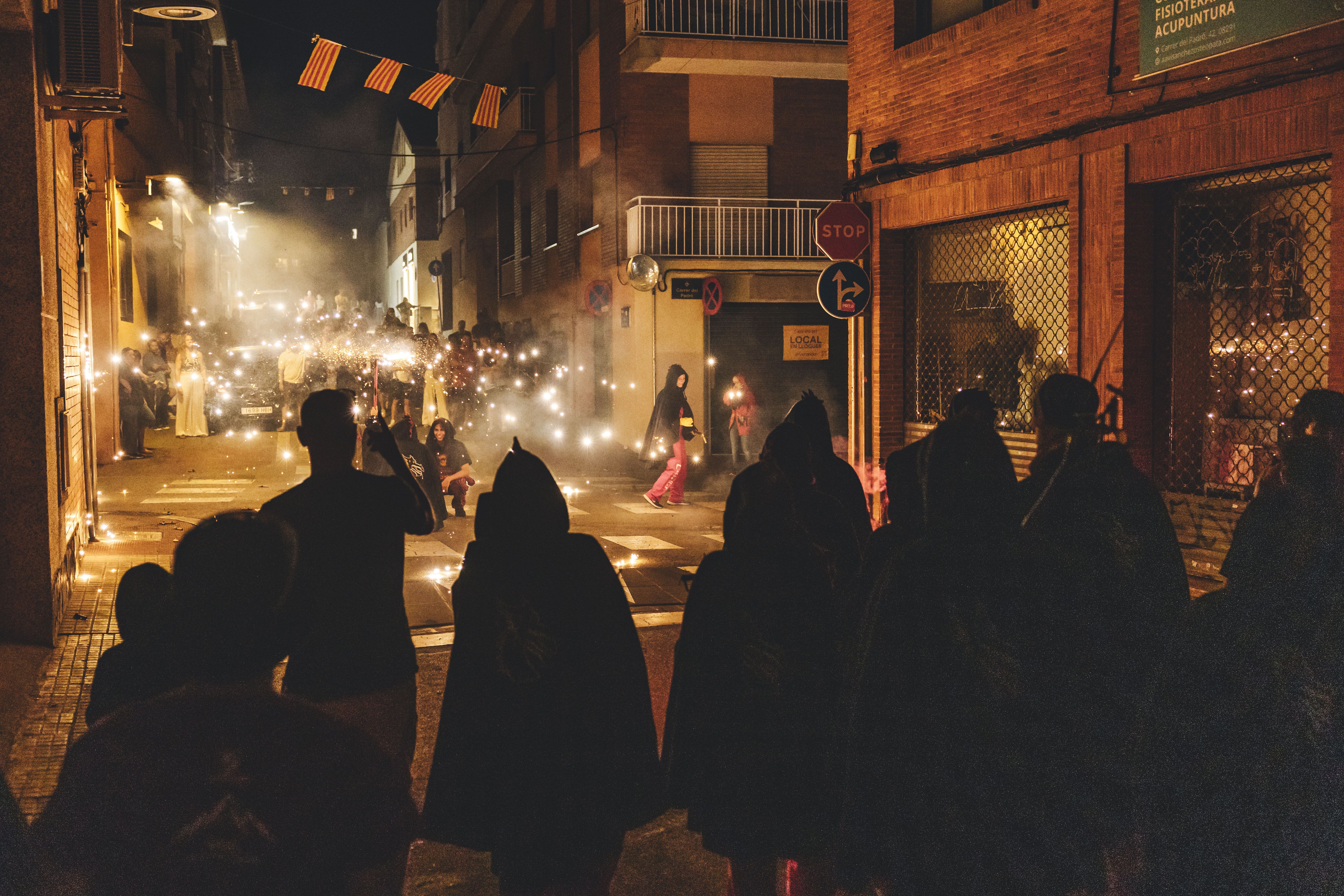 Correfoc i versots dels Diables de Ripollet. FOTO Arnau Padilla (20)