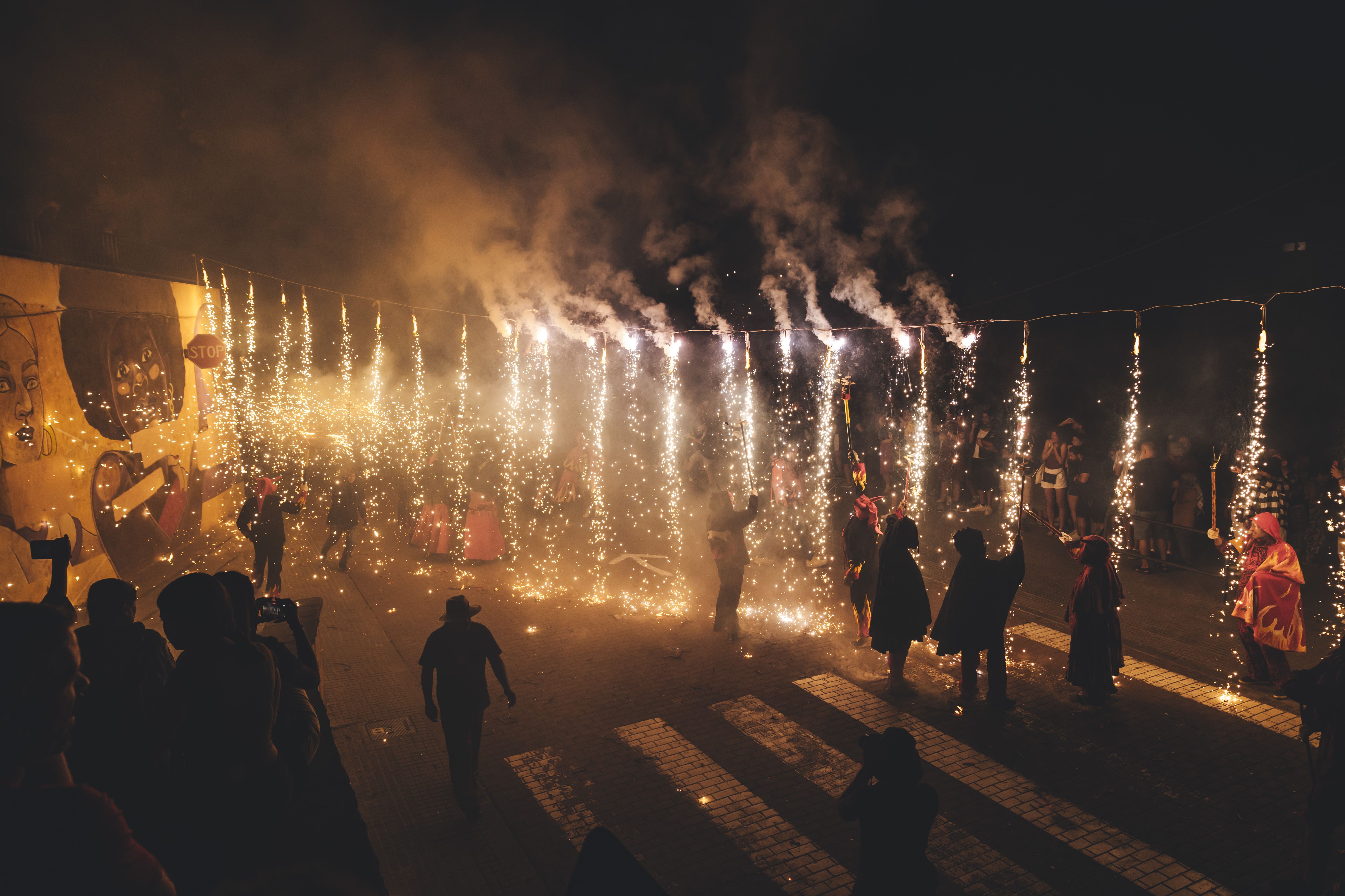 Correfoc i versots dels Diables de Ripollet. FOTO Arnau Padilla (40)