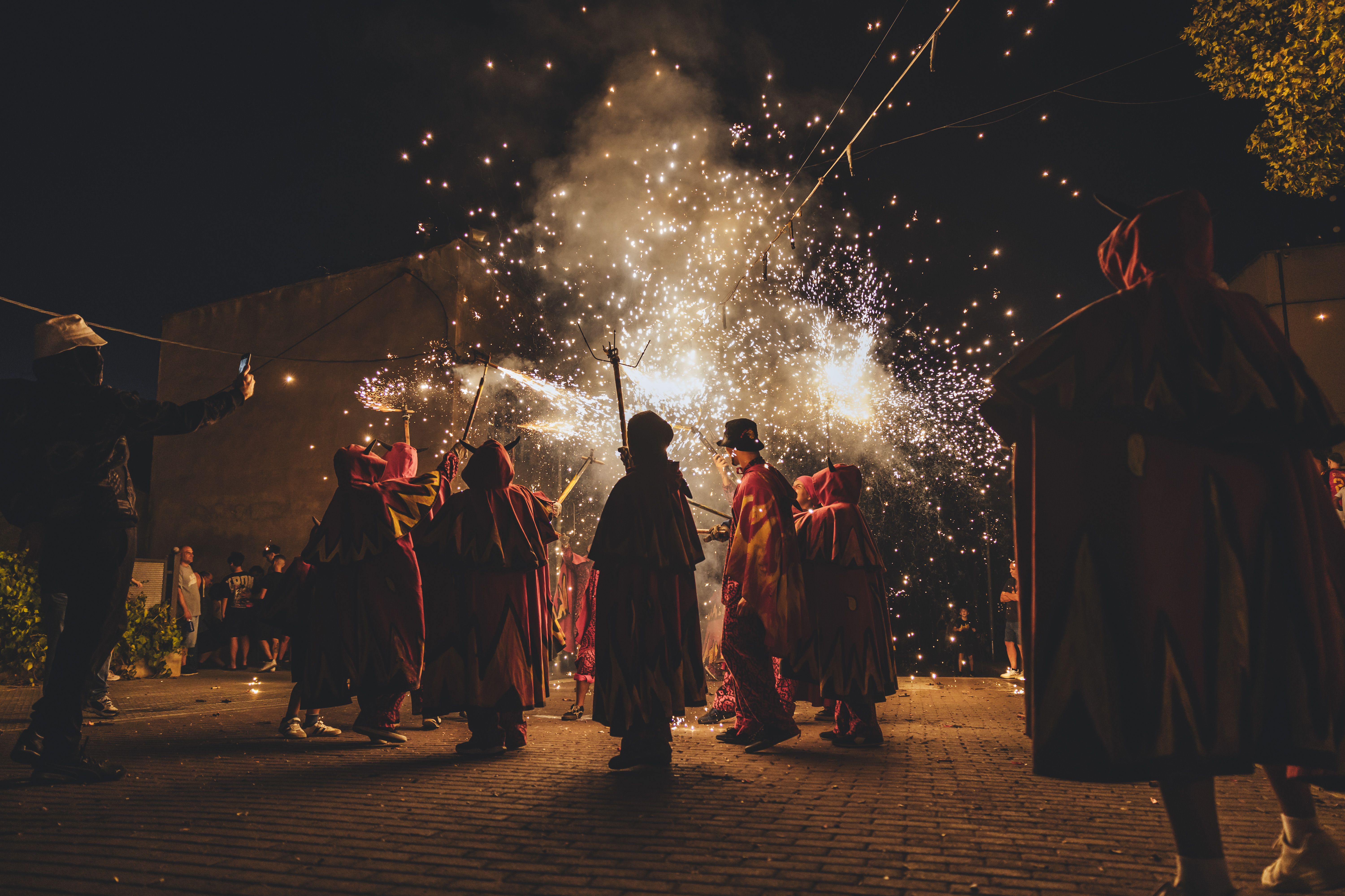 Correfoc i versots dels Diables de Ripollet. FOTO Arnau Padilla (56)