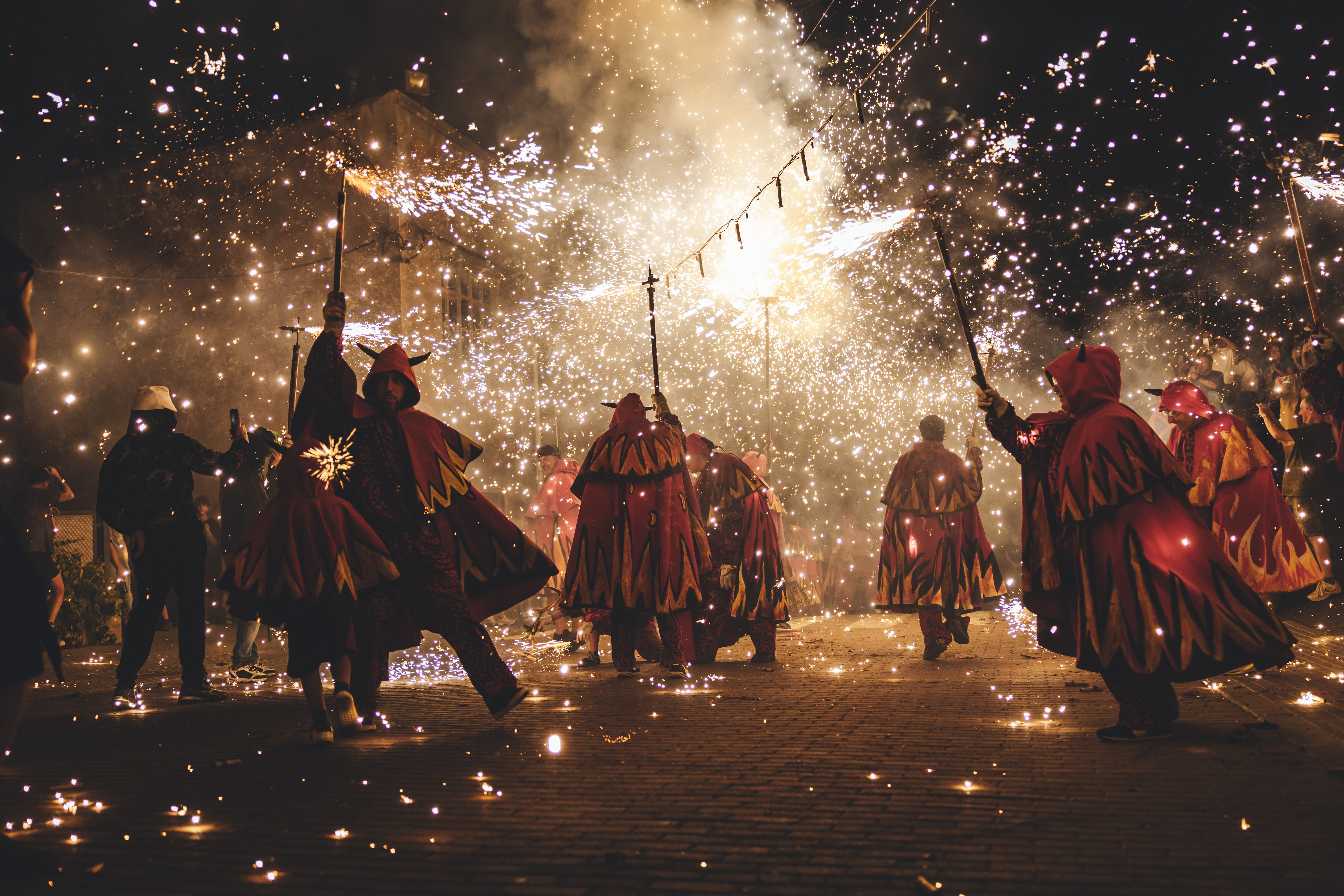 Correfoc i versots dels Diables de Ripollet. FOTO Arnau Padilla (57)