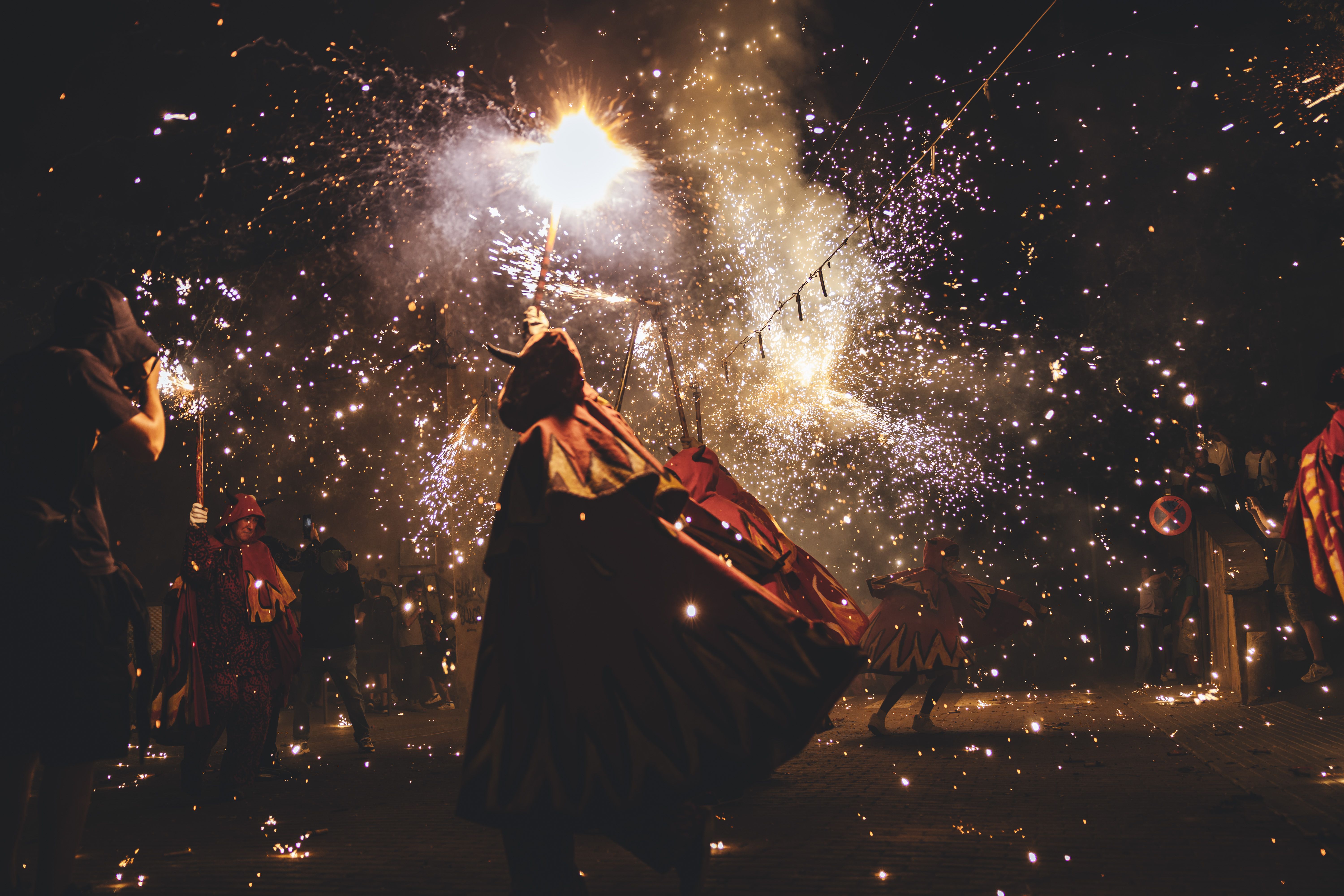 Correfoc i versots dels Diables de Ripollet. FOTO Arnau Padilla (58)