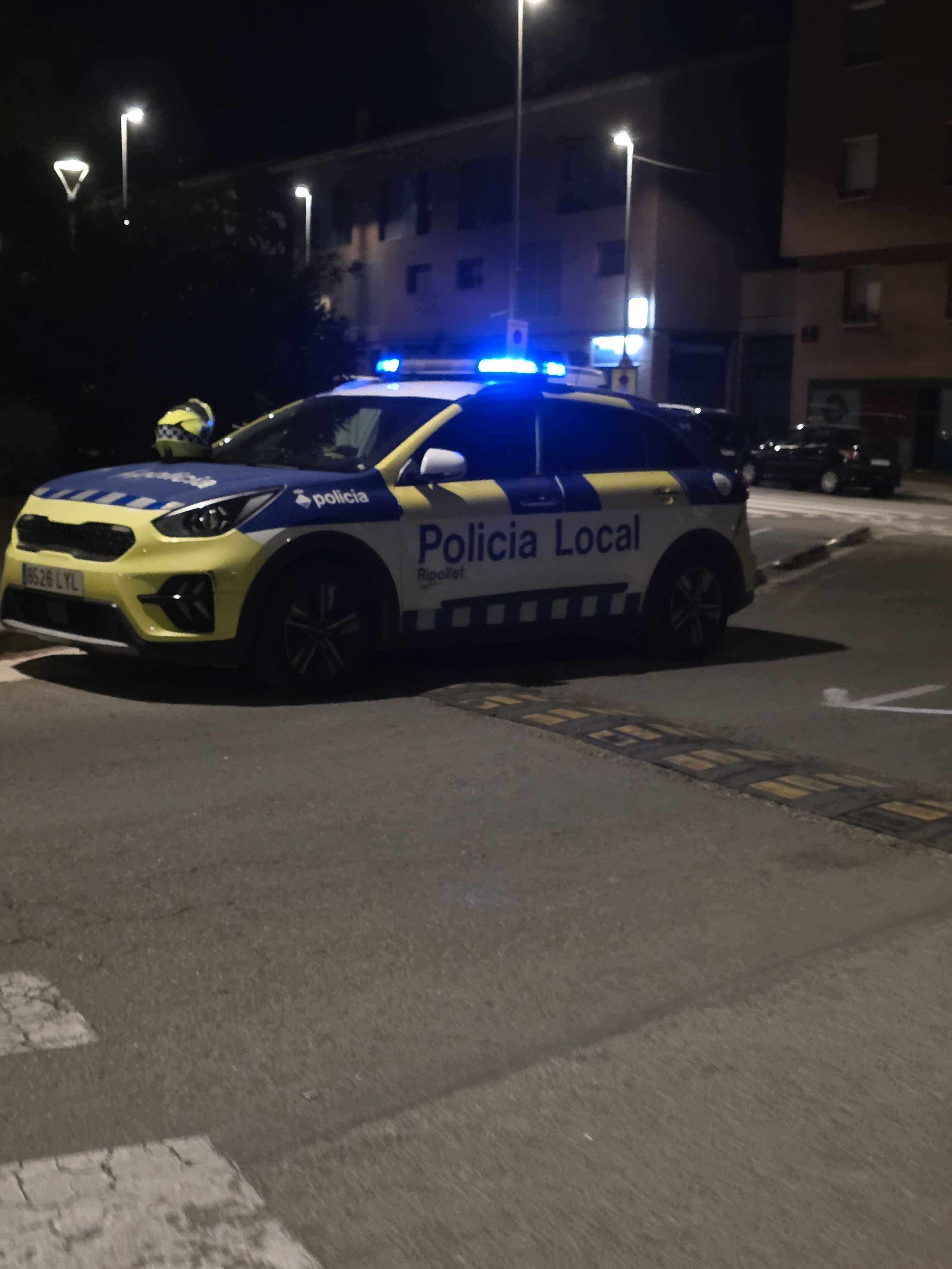 Un cotxe de la Policia Local en servei durant Festa Major. FOTO: TOT