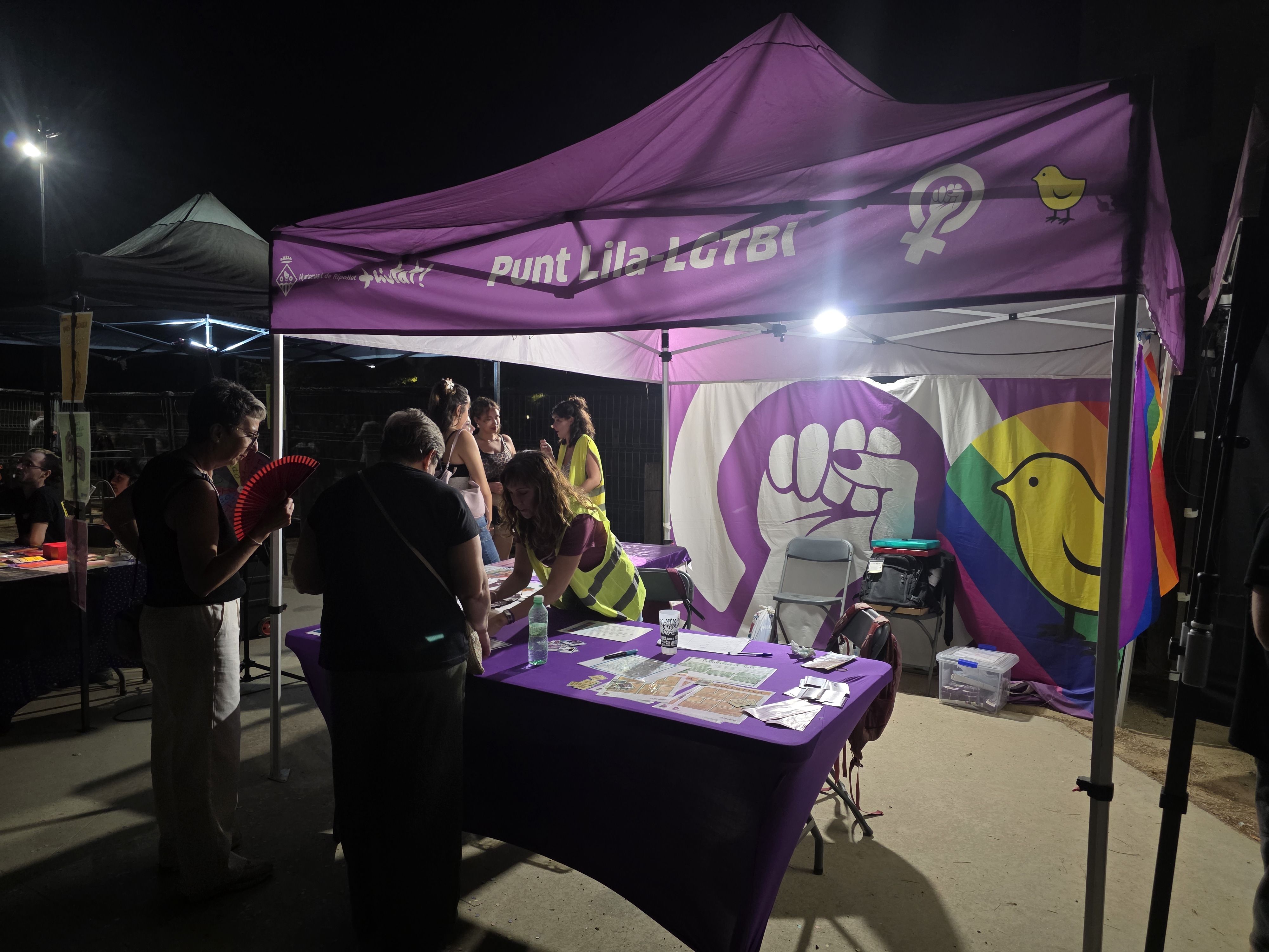 Punt Lila i LGBTI per Festa Major. FOTO: Marc Mata 