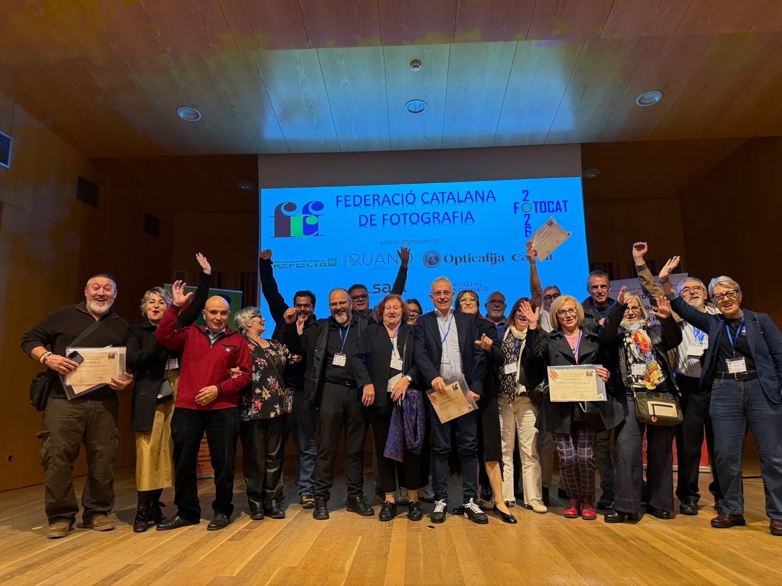 Foto de família en el Congrés FOTOCAT 2026 . FOTO: Acció Fotogràfica Ripollet 